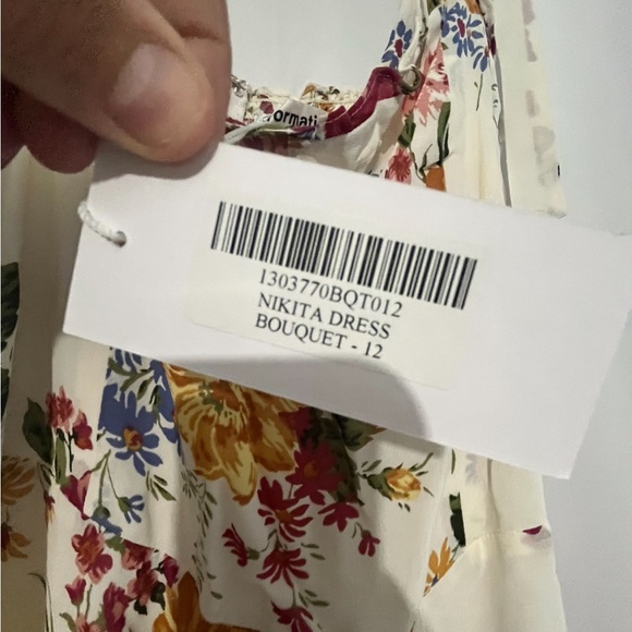 Reformation Nikita dress in Bouquet - Picture 3 of 4